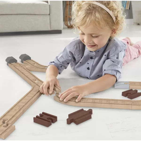 Thomas ampamp Friends Wooden Railway Toy Track Set Expansion Clackety Track Pack 22 Wood Pieces for Preschool Kids Ages 3 Years Amazon Exclusive