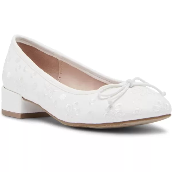 imageSteve Madden Girls Cherish Ballet FlatWhite Eyelet