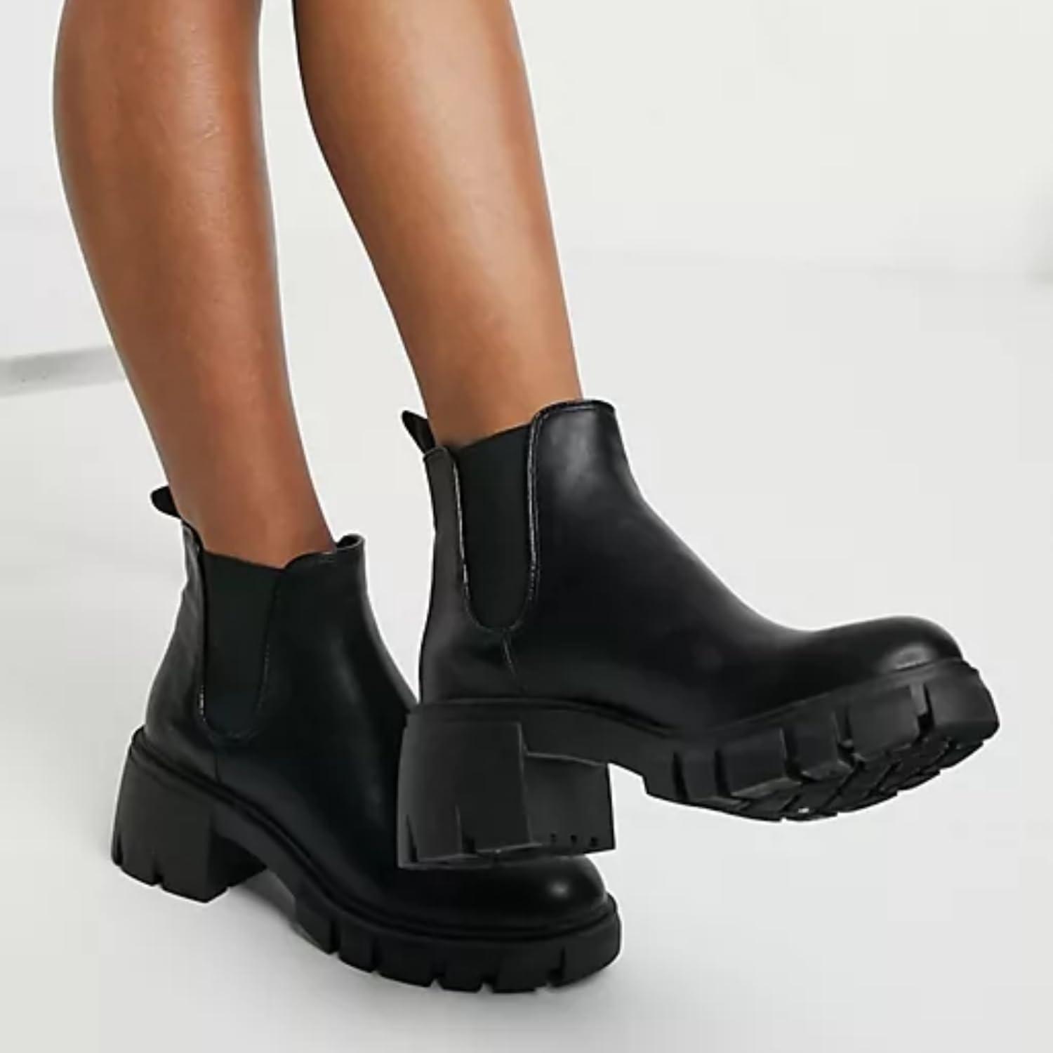 imageSteve Madden Womens Howler Boots AnkleWhite Tan