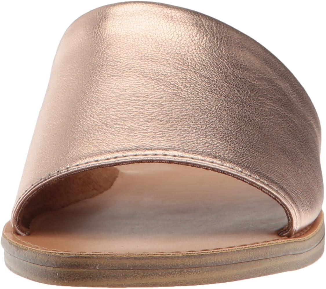 imageSteve Madden womens Gracel Flat SandalRose Gold