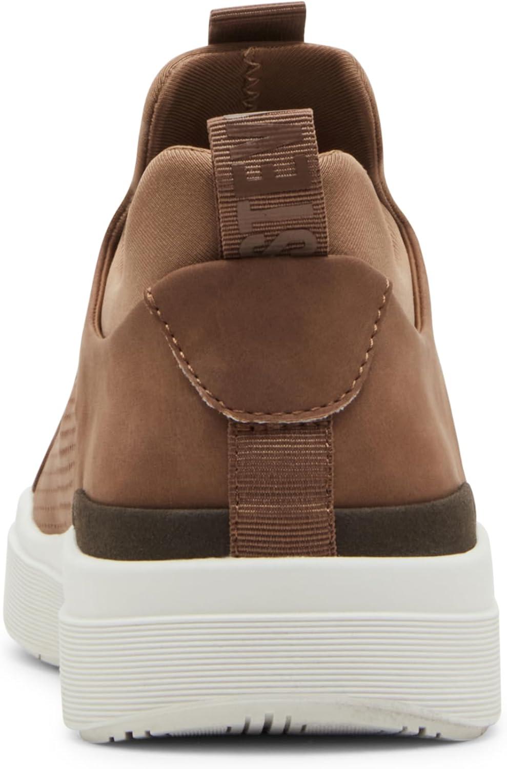 imageSteve Madden Mens Oasys SneakerTan Nubuck