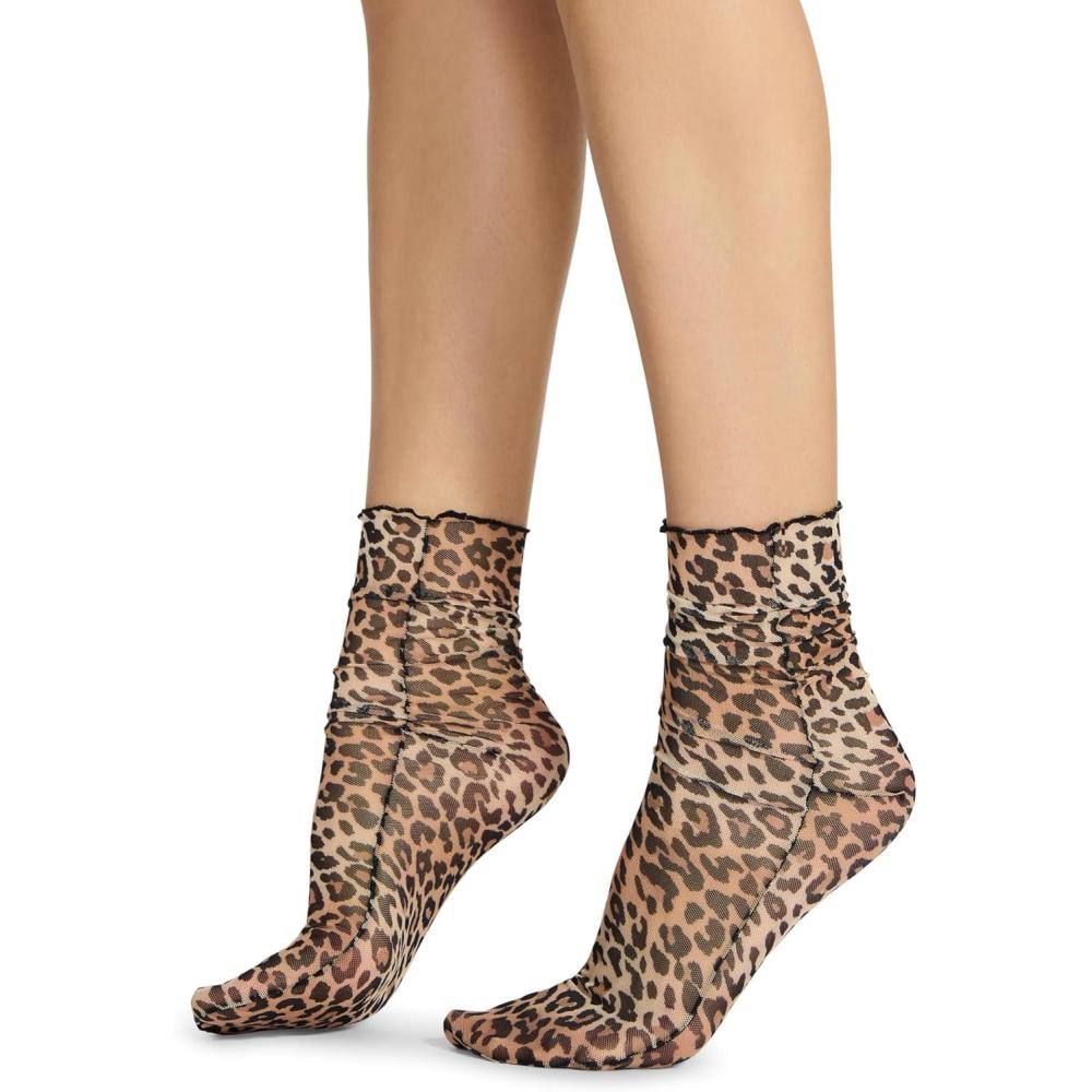 imageSteve Madden Womens 1Pk Leopard Photo Real Tulle Shortie Crew Natural 911