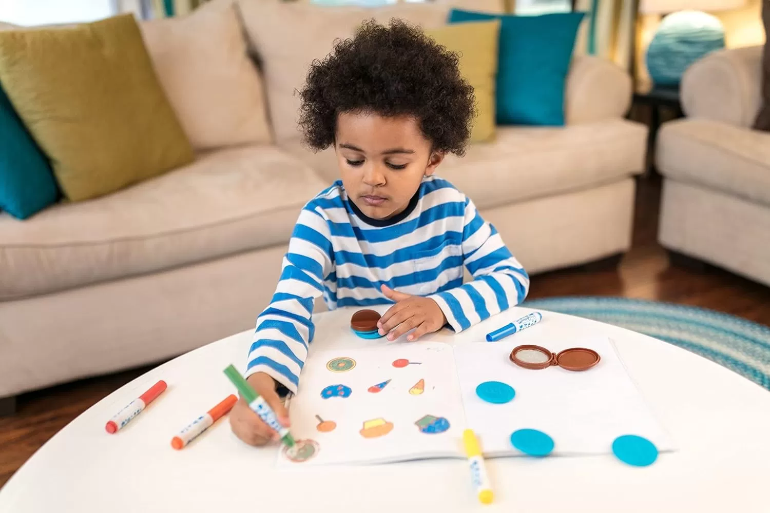 imageCrayola Color Wonder Mess Free Coloring Set 50 Blank Coloring Pages Scented Color Wonder Stamps and Markers Refill SetScented Stamper Kit