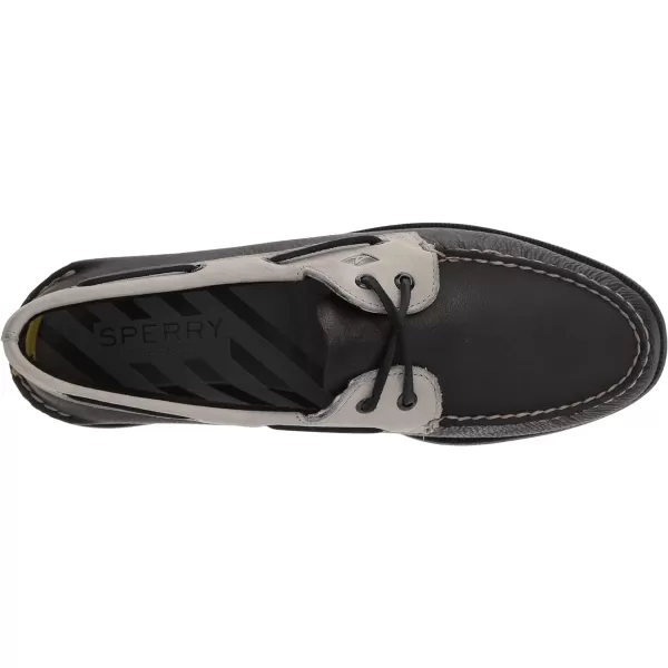 Sperry Men's Authentic Original 2-Eye Boat Shoe