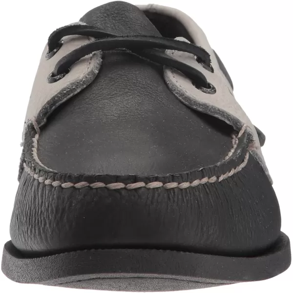 Sperry Men's Authentic Original 2-Eye Boat Shoe