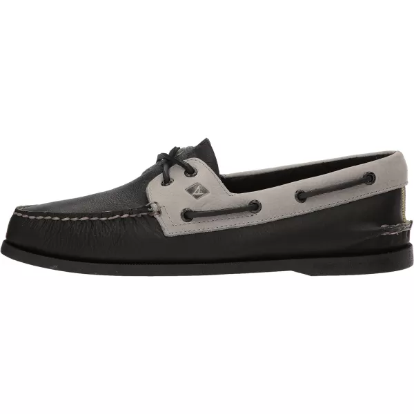Sperry Men's Authentic Original 2-Eye Boat Shoe