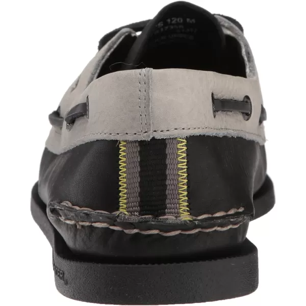 Sperry Men's Authentic Original 2-Eye Boat Shoe