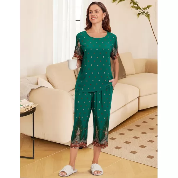 Ekouaer Womens Capri Pajama Sets Short Sleeve Shirt and Capri Pants with Pockets Sleepwear Pjs SetsFloral Green