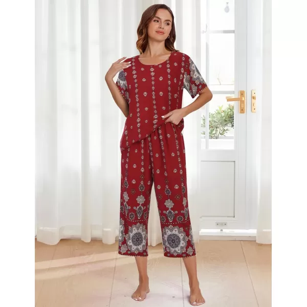 Ekouaer Womens Capri Pajama Sets Short Sleeve Shirt and Capri Pants with Pockets Sleepwear Pjs SetsFloral Wine Red 2