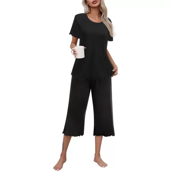 Ekouaer Womens Pajamas Set Short Sleeve Top With Capri Pants Pjs Lounge  Sleepwear Set SXXLBlack