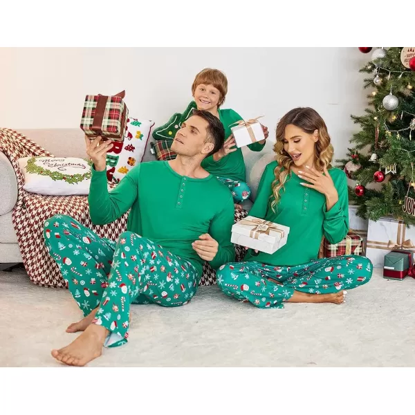 Ekouaer Christmas Pajamas Matching Family Pj Set Long Sleeve Tops and Plaid Pants for Sleepwear Soft Loungewear PjsYouth Green Santa Claus