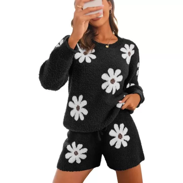 Ekouaer Fuzzy Fleece Pajamas 2 Piece Warm Soft Lounge Set Long Sleeve Sweater Top and Shorts Loungewear Outfits SweatsuitsBlack Flowers