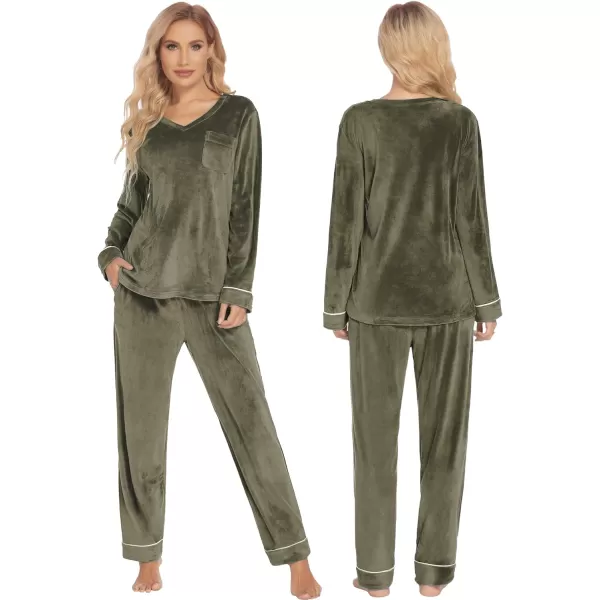 Ekouaer Couples Matching Pajamas Sets Velvet PJs Set for Men and Women Velour Long Sleeve Sleepwear SXXLMen Army Green