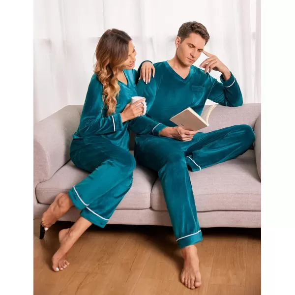 Ekouaer Couples Matching Pajamas Sets Velvet PJs Set for Men and Women Velour Long Sleeve Sleepwear SXXLMen Dark Green