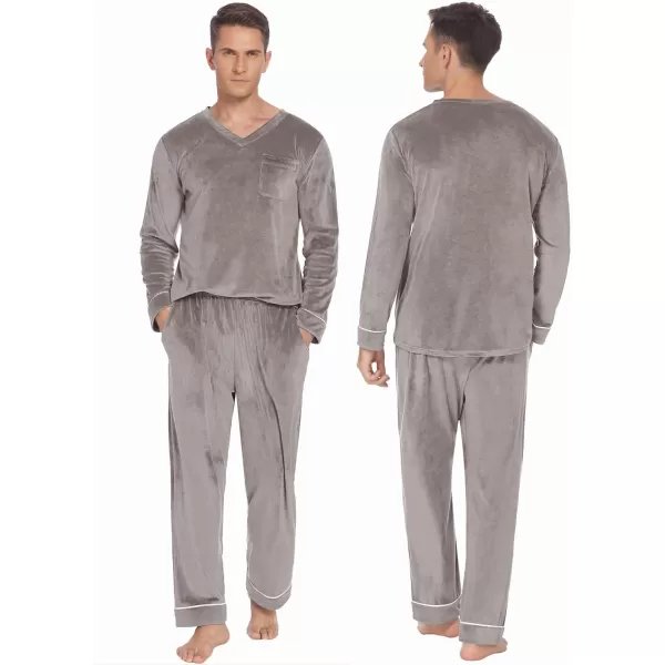 Ekouaer Couples Matching Pajamas Sets Velvet PJs Set for Men and Women Velour Long Sleeve Sleepwear SXXLMen Light Gray