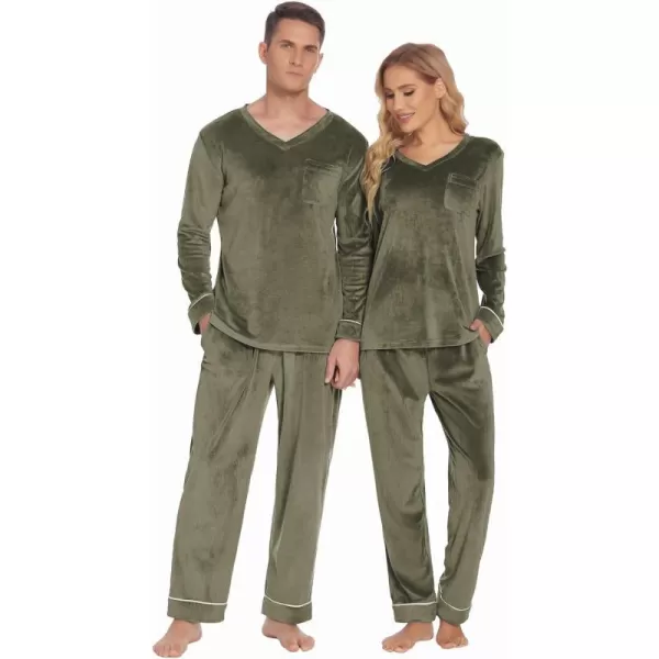 Ekouaer Couples Matching Pajamas Sets Velvet PJs Set for Men and Women Velour Long Sleeve Sleepwear SXXLMen Army Green