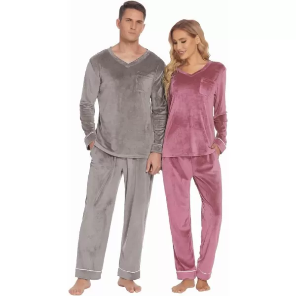 Ekouaer Couples Matching Pajamas Sets Velvet PJs Set for Men and Women Velour Long Sleeve Sleepwear SXXLMen Light Gray