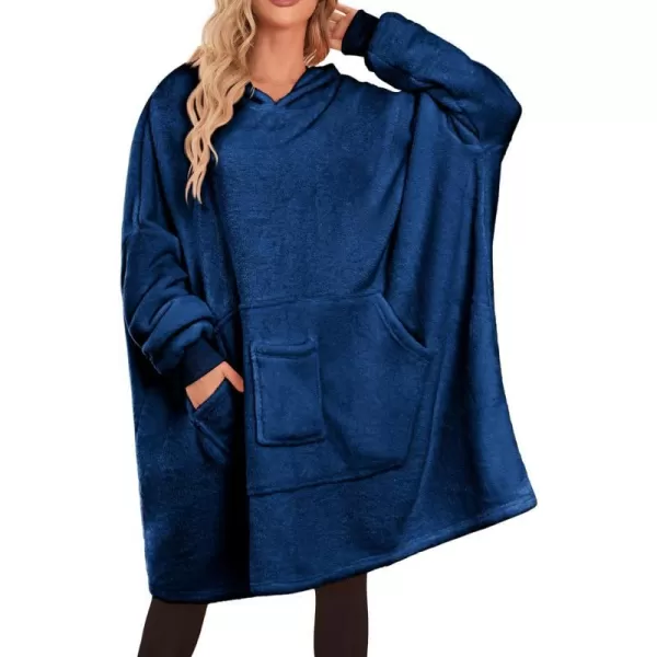 Ekouaer Womens Oversized Hooded Bathrobe Plush Soft Warm Robe Sherpa Wearable Blanket with Giant Pockets One Size Fits AllBlue