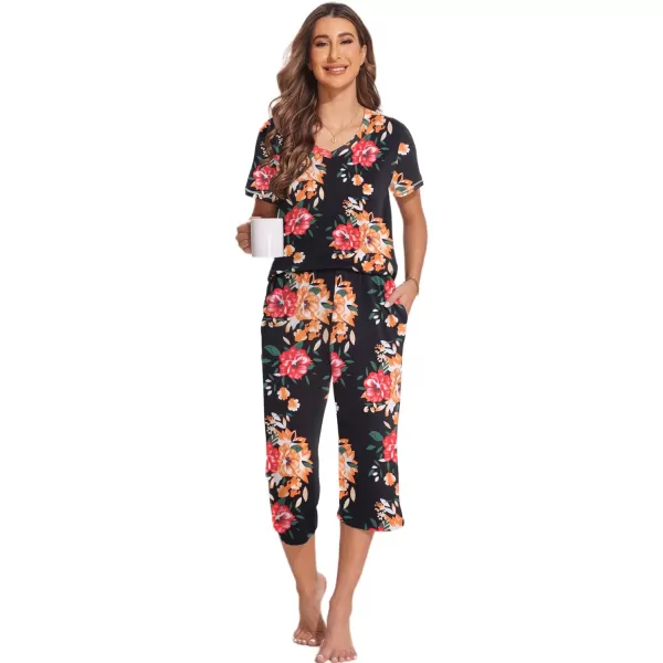 Ekouaer 2 Pack Womens Sleepwear Capri Pajama Sets Short Sleeve TwoPiece Pjs V Neck Tops  Capri Pants with Pockets S3XLBlack Flowerblack