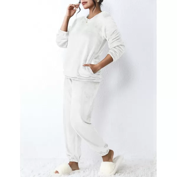 Ekouaer 2023 Women Fleece Pajama Sets Long Sleeve Tops and Pants PJ Sets Joggers Plush Loungewear Sleepwear S3XLWhite