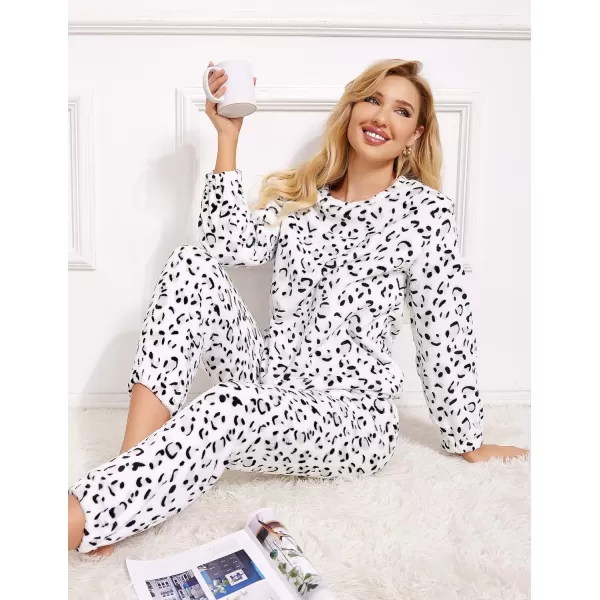 Ekouaer 2023 Women Fleece Pajama Sets Long Sleeve Tops and Pants PJ Sets Joggers Plush Loungewear Sleepwear S3XLWhite Leopard Print