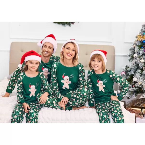 Ekouaer Christmas Pajamas for Family Long Sleeve Pjs Matching Sets with Plaid Pants Soft Sleepwear LoungewearKids Dark Green Gingerbread
