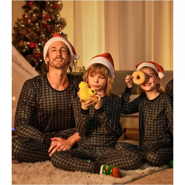 Ekouaer Christmas Pajamas for Family Matching Pjs Long Sleeve Plaid Sleepwear Holiday Xmas Loungewear with PocketsKids Pattern3grey Plaid 2