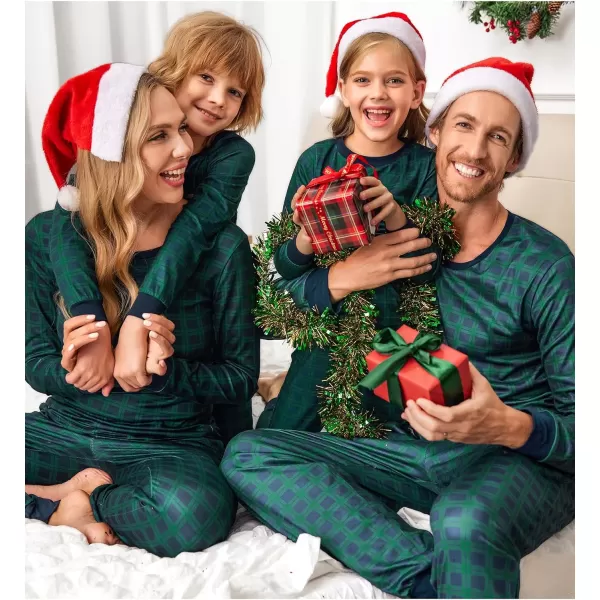 Ekouaer Christmas Pajamas for Family Matching Pjs Long Sleeve Plaid Sleepwear Holiday Xmas Loungewear with PocketsKids Pattern4blue Green Plaid