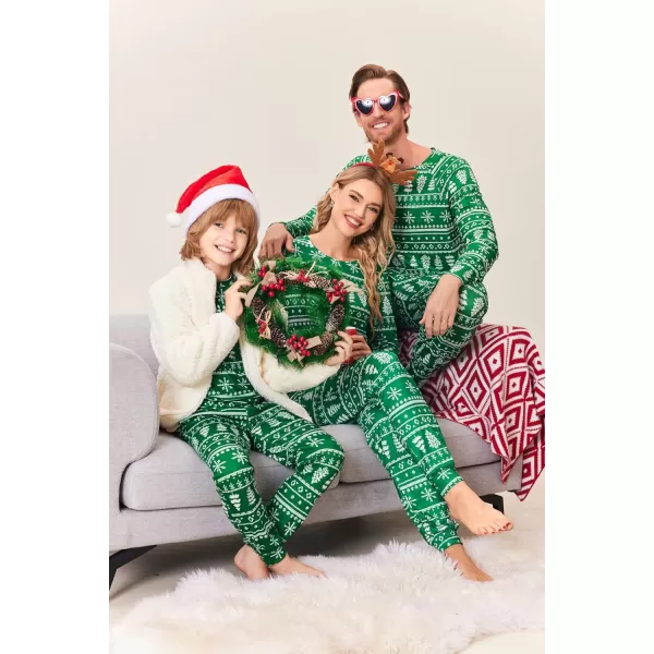 Ekouaer Matching Christmas Family Pajamas Sets Couples Xmas Holiday Pjs for Women Men Boys and GirlsKids Green Tree2