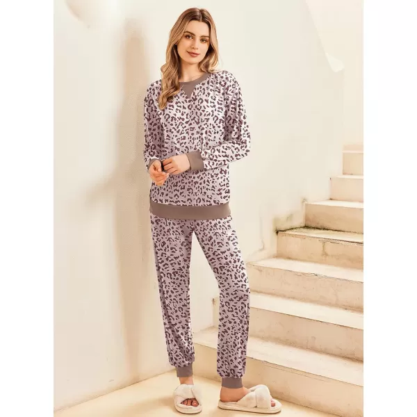 Ekouaer Pajamas Set Long Sleeve Pj Sets 2 Piece Jogger Pajama Sets Soft Sleepwear Loungewear for WomenBeige Leopard