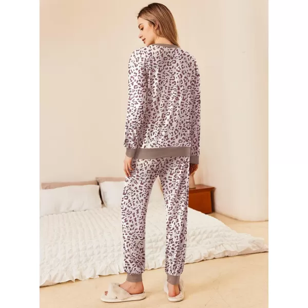 Ekouaer Pajamas Set Long Sleeve Pj Sets 2 Piece Jogger Pajama Sets Soft Sleepwear Loungewear for WomenBeige Leopard