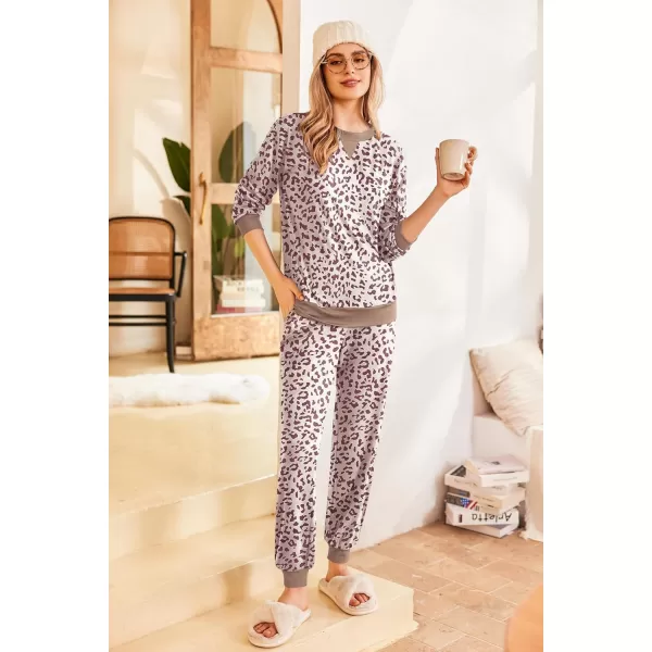 Ekouaer Pajamas Set Long Sleeve Pj Sets 2 Piece Jogger Pajama Sets Soft Sleepwear Loungewear for WomenBeige Leopard