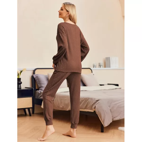 Ekouaer Pajamas Womens Ribbed Knit 2 Piece Matching Lounge Sets Long Sleeve Pullover Top and Pants Sleepwear Tracksuit SXXLBrown