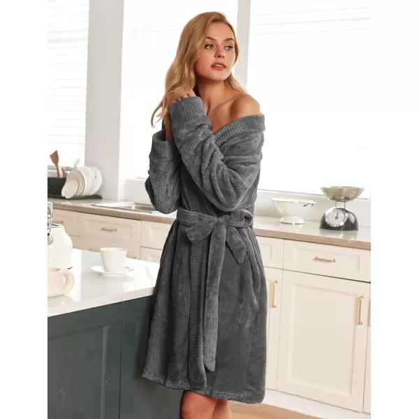 Ekouaer Women Fleece Bathrobe Plush Short Robe Long Sleeve Robe Attached Belt Soft Sleepwear Ladies Loungewear SXXLGrey