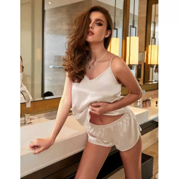 Ekouaer Women Satin Silk Pajamas Camisole Shorts SetPastel Peach