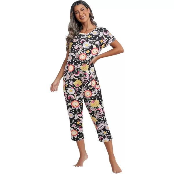 Ekouaer Womens Capri Pajama Sets Floral Print Short Sleeve Sleepwear Top and Capri Pants 2 Piece Loungewear with PocketsBlack Orange Flowers