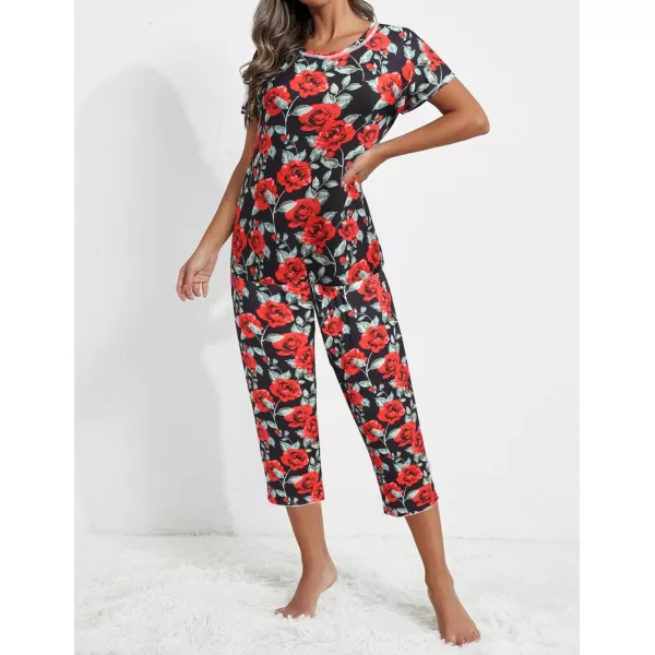 Ekouaer Womens Capri Pajama Sets Floral Print Short Sleeve Sleepwear Top and Capri Pants 2 Piece Loungewear with PocketsBlack Rose Flowers