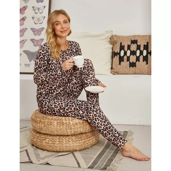 Ekouaer Womens Jogger Pajama Sets Long Sleeve Sleepwear Round Neck Nightwear Soft Pjs Lounge Sets with PocketsBrown Leopard