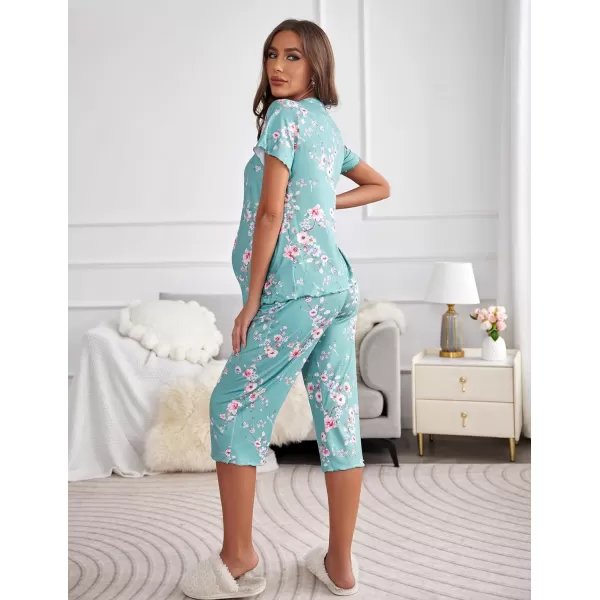 Ekouaer Womens Pajama Sets Short Sleeve Sleepwear Top and Capri Pants Soft Pjs 2 Piece Loungewear with PocketsLight Blue Flowers