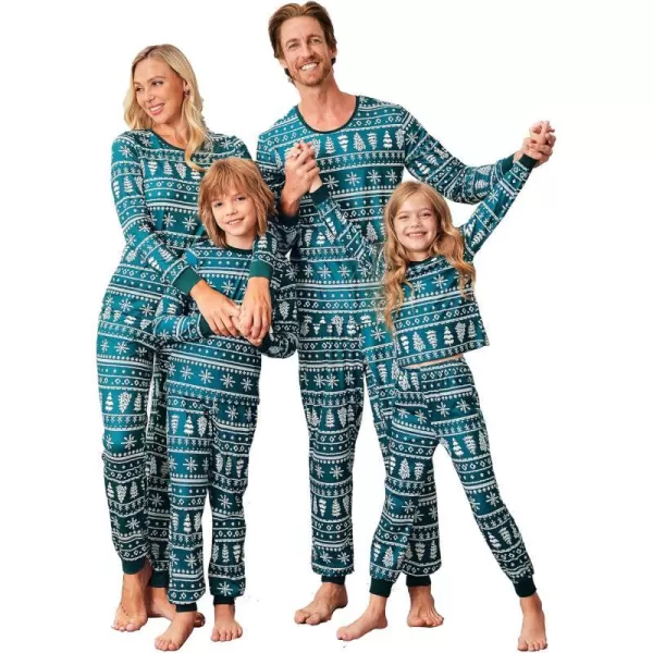 Ekouaer Christmas Pajamas for Family Matching Pjs Long Sleeve Plaid Sleepwear Holiday Xmas Loungewear with PocketsKids Pattern8dark Green With Snowflake