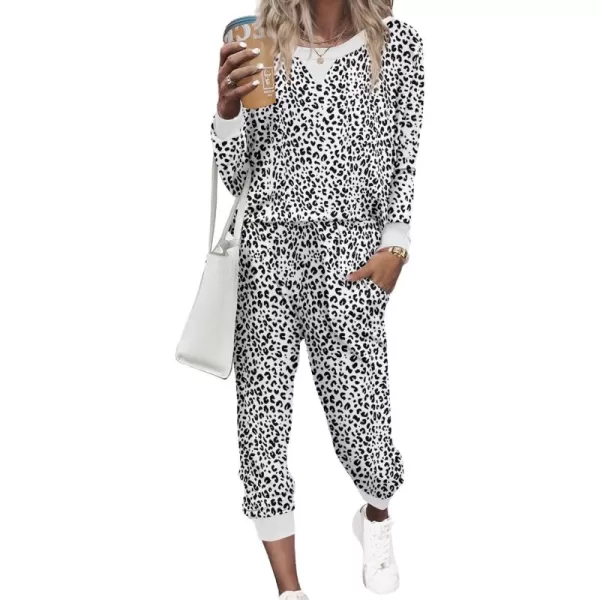 Ekouaer Pajamas Set Long Sleeve Pj Sets 2 Piece Jogger Pajama Sets Soft Sleepwear Loungewear for WomenWhite Leopard