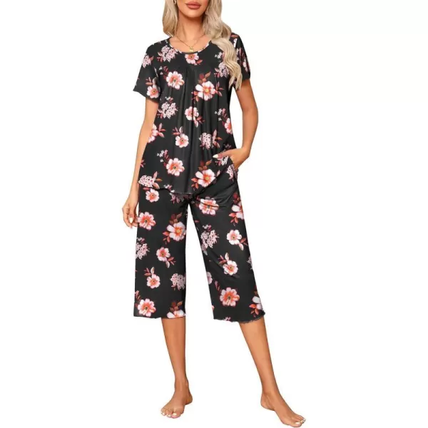 Ekouaer Womens Pajama Sets Short Sleeve Sleepwear Top and Capri Pants Soft Pjs 2 Piece Loungewear with PocketsBlack Flowers