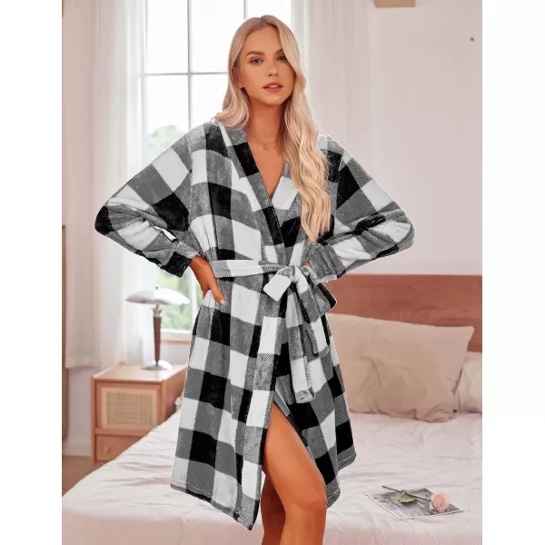 imageEkouaer Womens Plush Robes Soft Bathrobe Knee Length Warm Soft Robe Fleece Loungewear with Pockets SXXLBlackwhite Plaid
