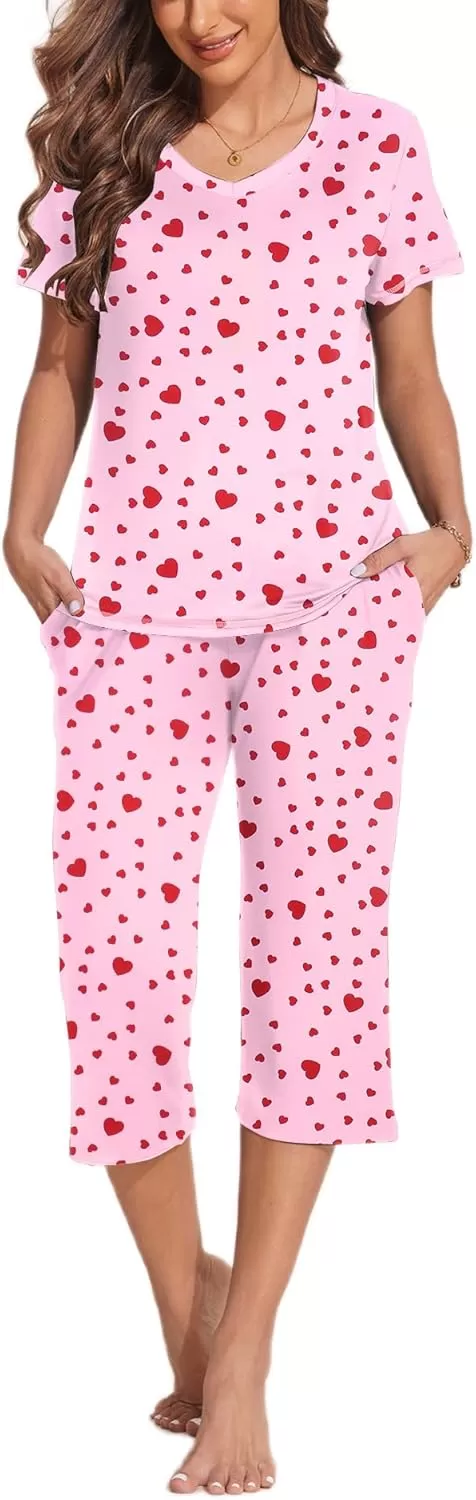 imageEkouaer 2 Pack Womens Sleepwear Capri Pajama Sets Short Sleeve TwoPiece Pjs V Neck Tops ampamp Capri Pants with Pockets S3XLFlyingheart