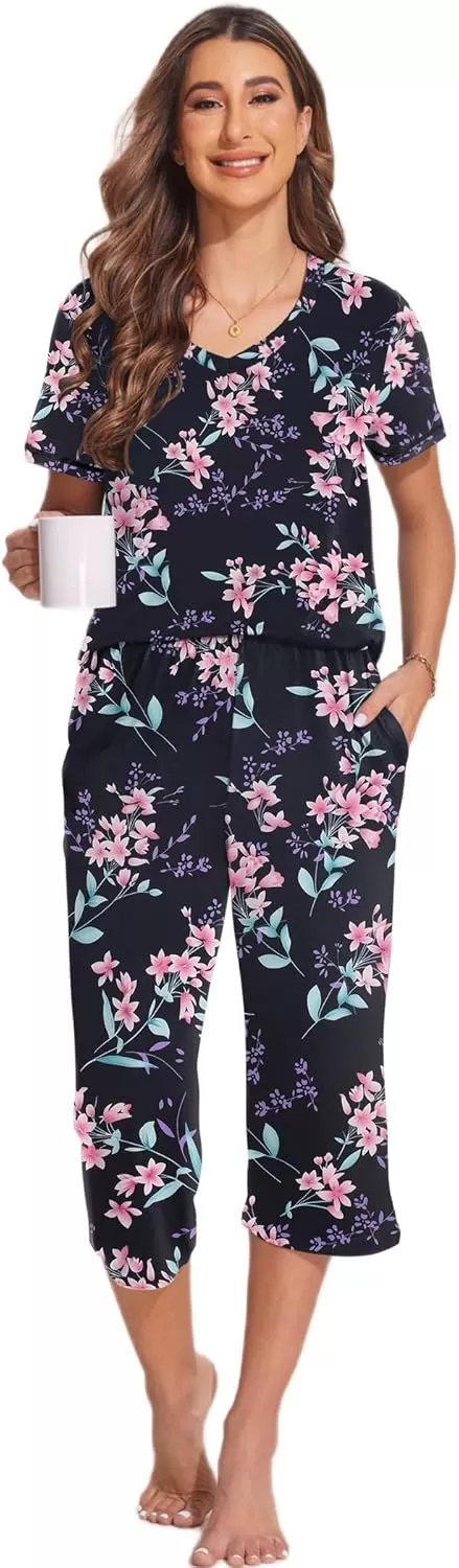 imageEkouaer 2 Pack Womens Sleepwear Capri Pajama Sets Short Sleeve TwoPiece Pjs V Neck Tops ampamp Capri Pants with Pockets S3XLGreen Flowersblack Big Flowers