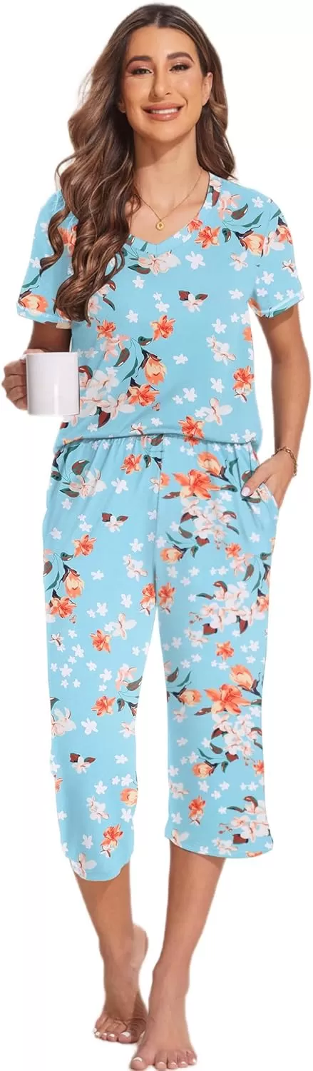 imageEkouaer 2 Pack Womens Sleepwear Capri Pajama Sets Short Sleeve TwoPiece Pjs V Neck Tops ampamp Capri Pants with Pockets S3XLGreen Flowersblack Big Flowers