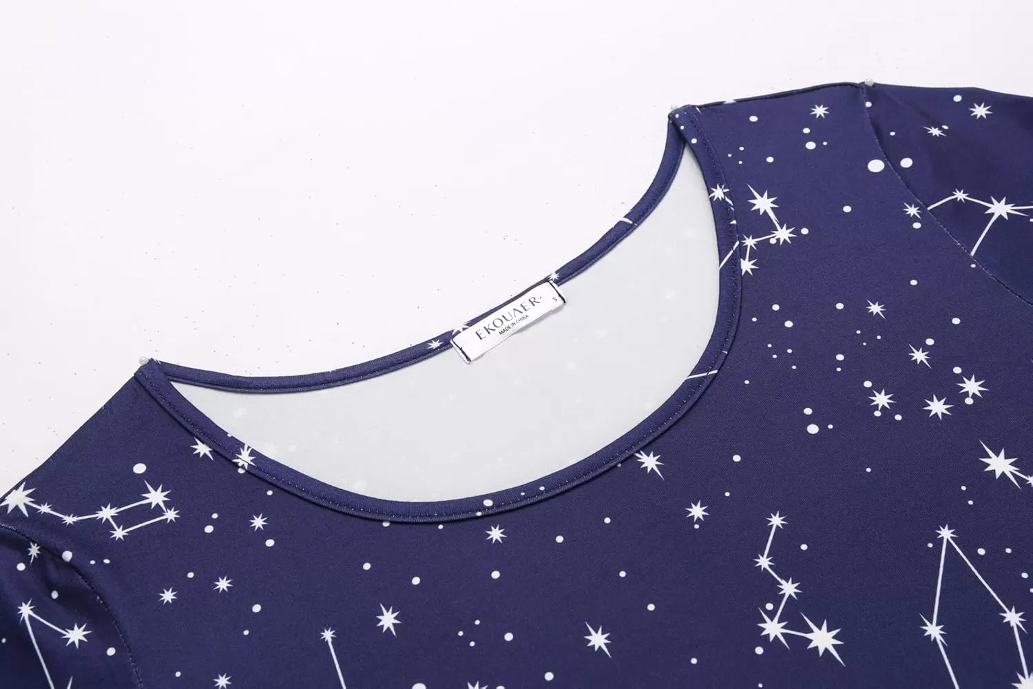 imageEkouaer 3 PCS Capri Pajamas for Women Set Short Sleeve Pajama Sets Floral Pj Sets Soft Sleepwear with PocketsBlue Stars