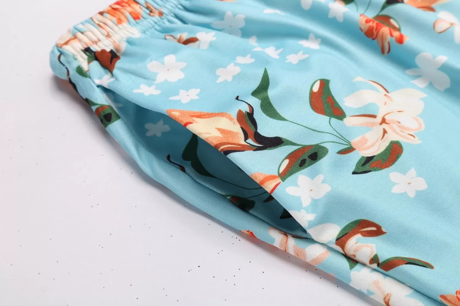 imageEkouaer 3 PCS Capri Pajamas for Women Set Short Sleeve Pajama Sets Floral Pj Sets Soft Sleepwear with PocketsGreen Flowers
