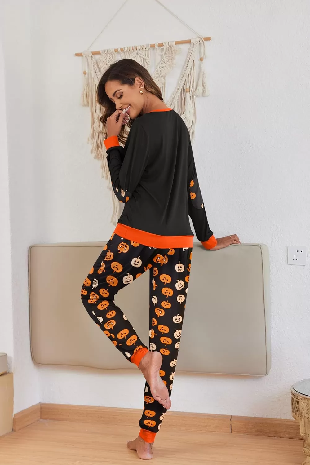 imageEkouaer Pajamas Set for Women Long Sleeve Crew Neck Comfy Pjs Lounge Sets With PocketsHalloween Pumpkin Print