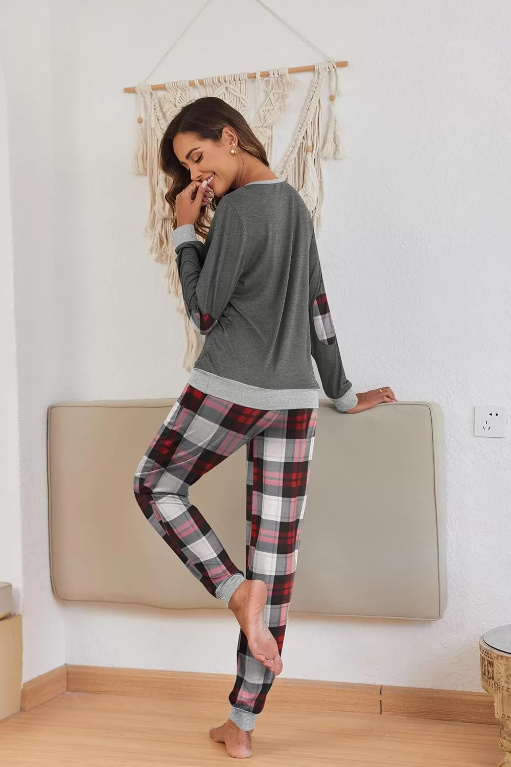 imageEkouaer Pajamas Set for Women Long Sleeve Crew Neck Comfy Pjs Lounge Sets With PocketsPat1